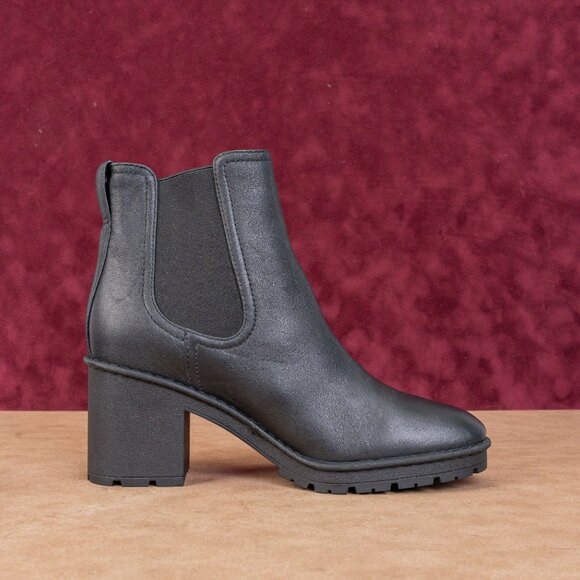 Vince Women Henderson Waterepellent Chelsea Black Leather boots size 9.5EUR 39.5 - Picture 9 of 9